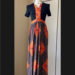 American Vintage Black and Orange Patterned Maxi Dress